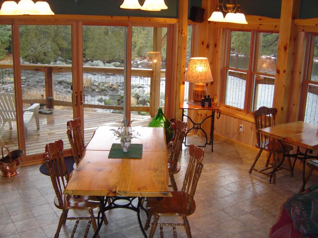 Sunny Rock Bed & Breakfast Minden Eksteriør bilde