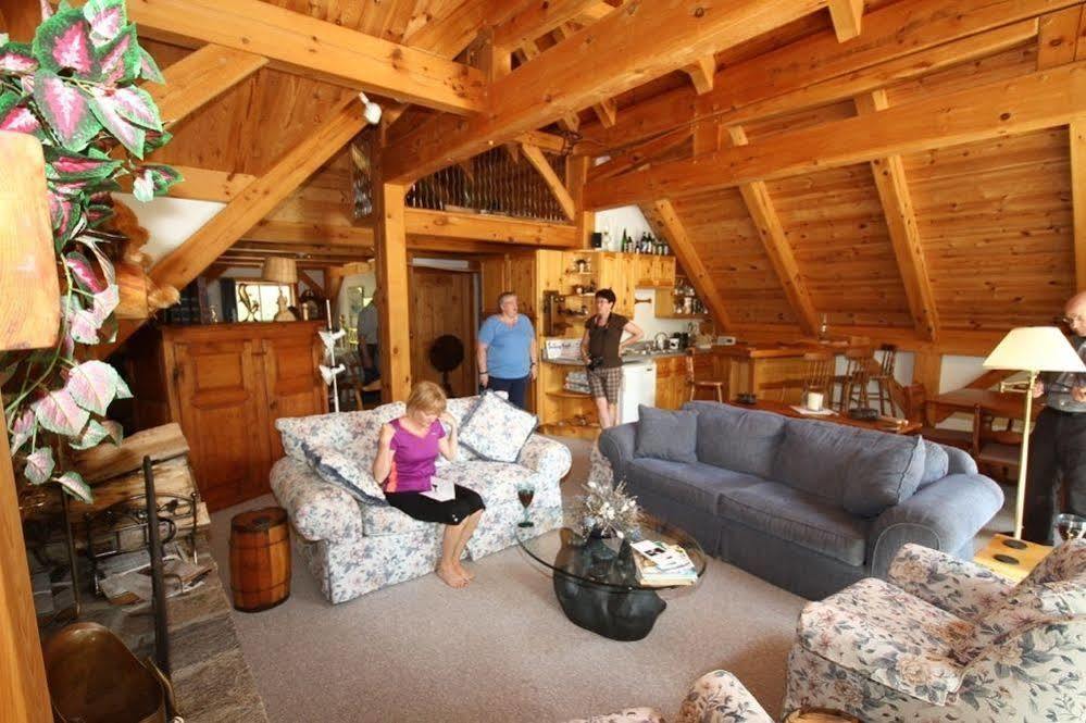 Sunny Rock Bed & Breakfast Minden Eksteriør bilde